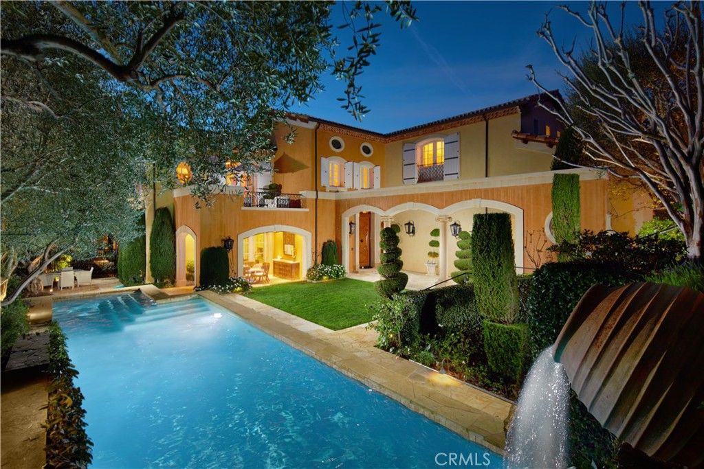 Photo of 5 Pelican Vista Drive, Newport Coast, CA 92657 (MLS # NP25157748)