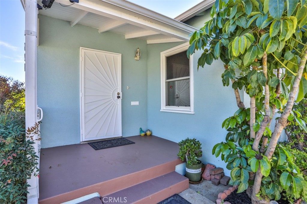 Photo of 624 W Floral Dr, Monterey Park, CA 91754 (MLS # CV26000733)