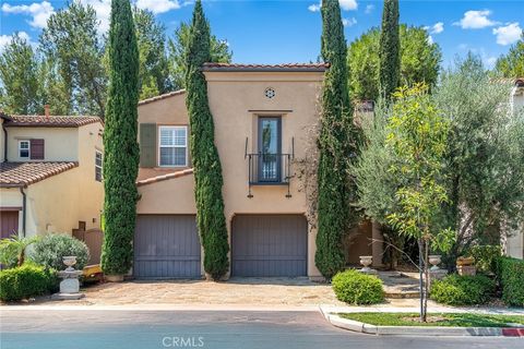 26 Secret Gdn Irvine CA 92620
