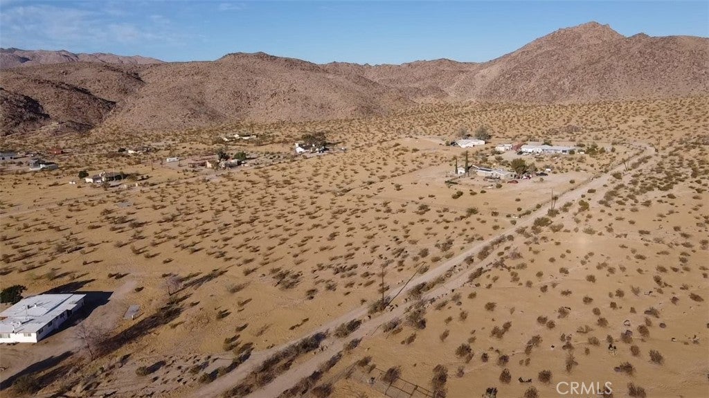 61769 Cowan Lane
