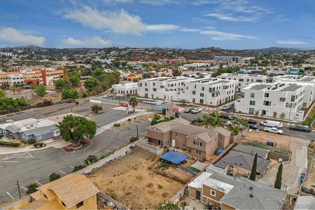 330 Willie James Jones Ave