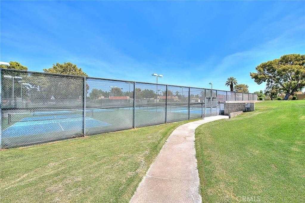 Mountain View Villas (32161) - Residential Lease