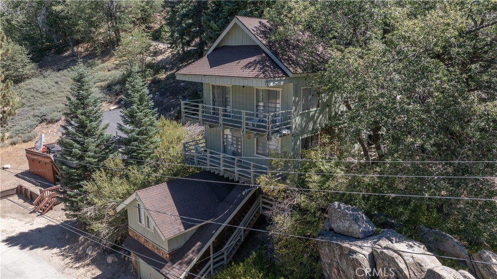 709 Ridge