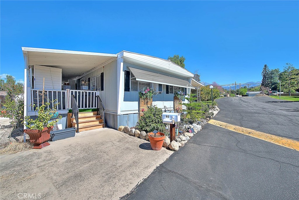 1255 Amethyst Street 49