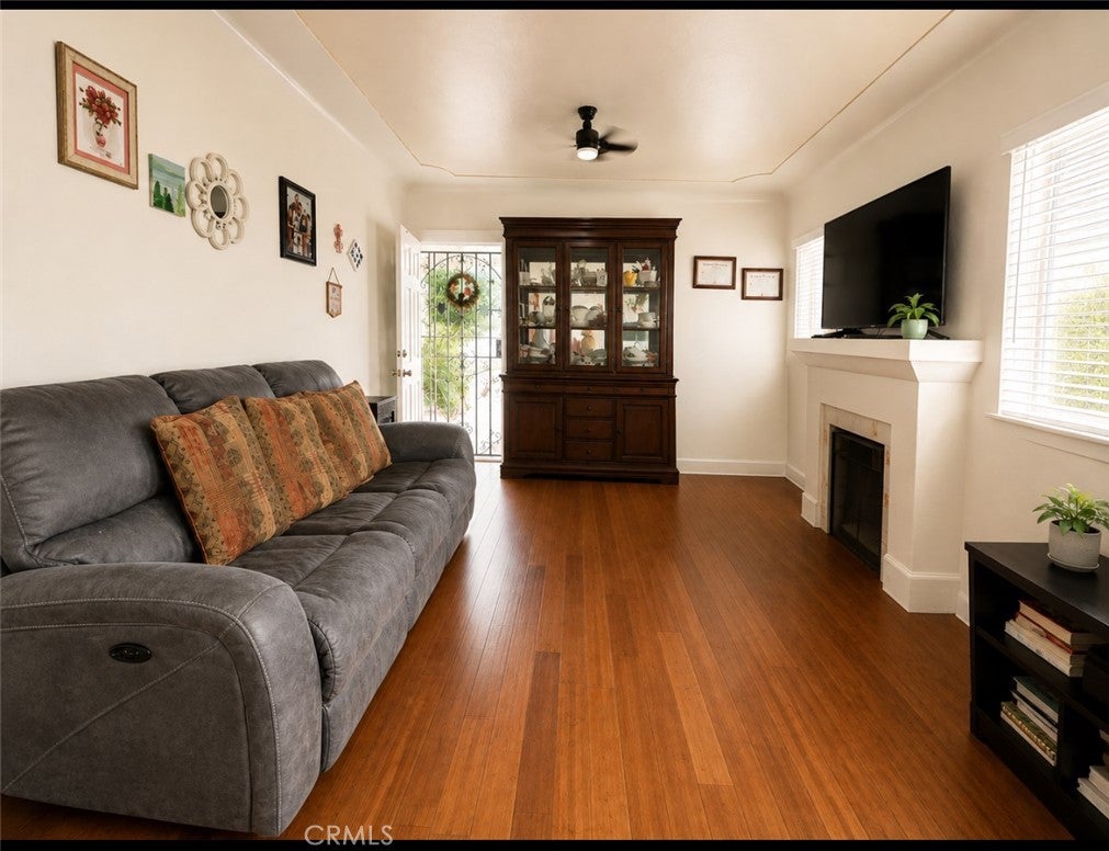4160 Folsom Street
