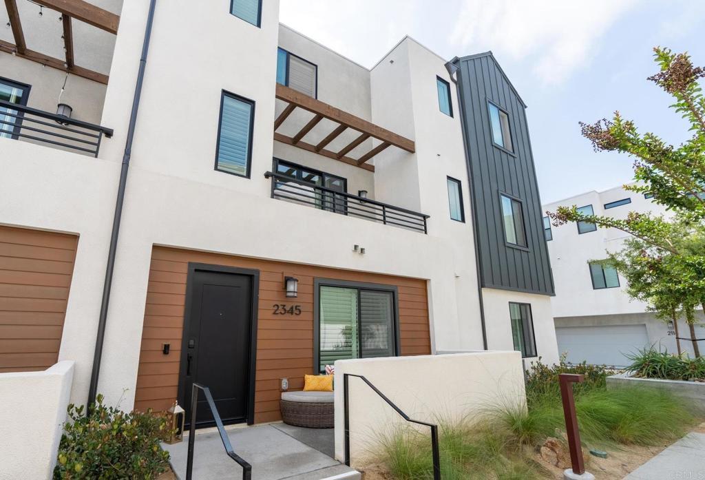 2345 Acara Circle