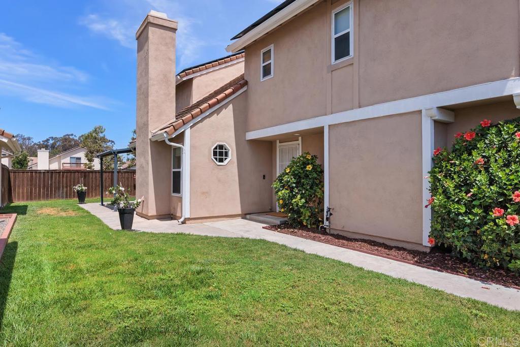 2339 Briarwood Place, Escondido CA 92026