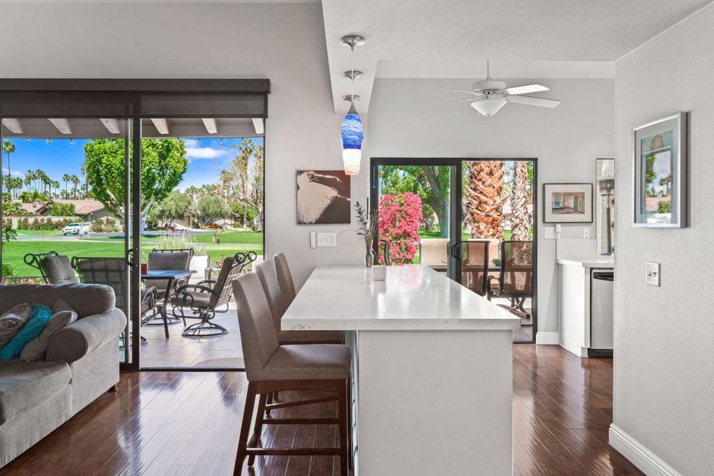 The Lakes Country Cl - Residential