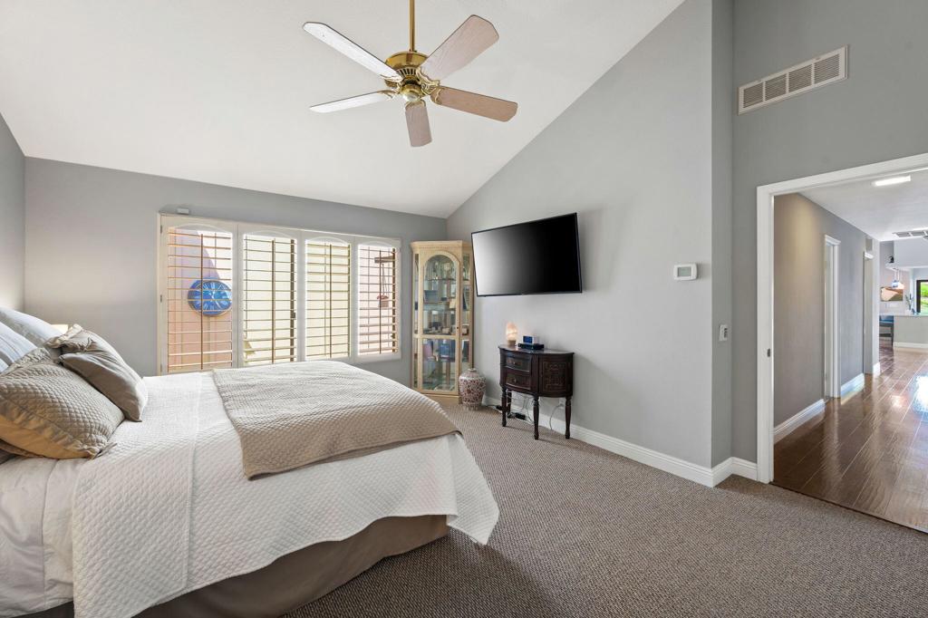 The Lakes Country Cl - Residential