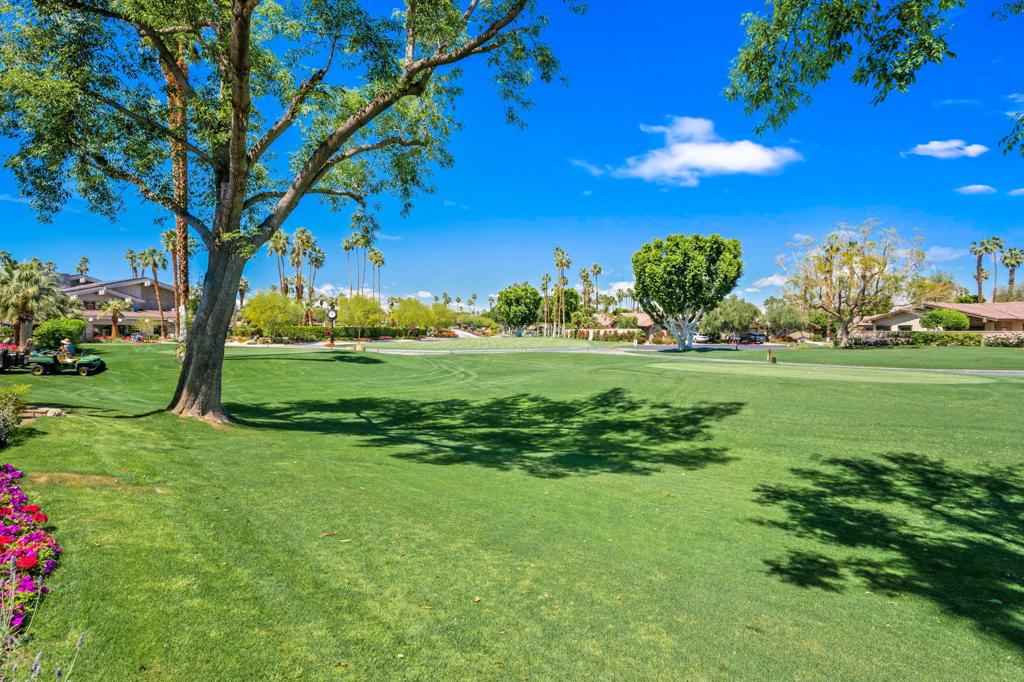 The Lakes Country Cl - Residential