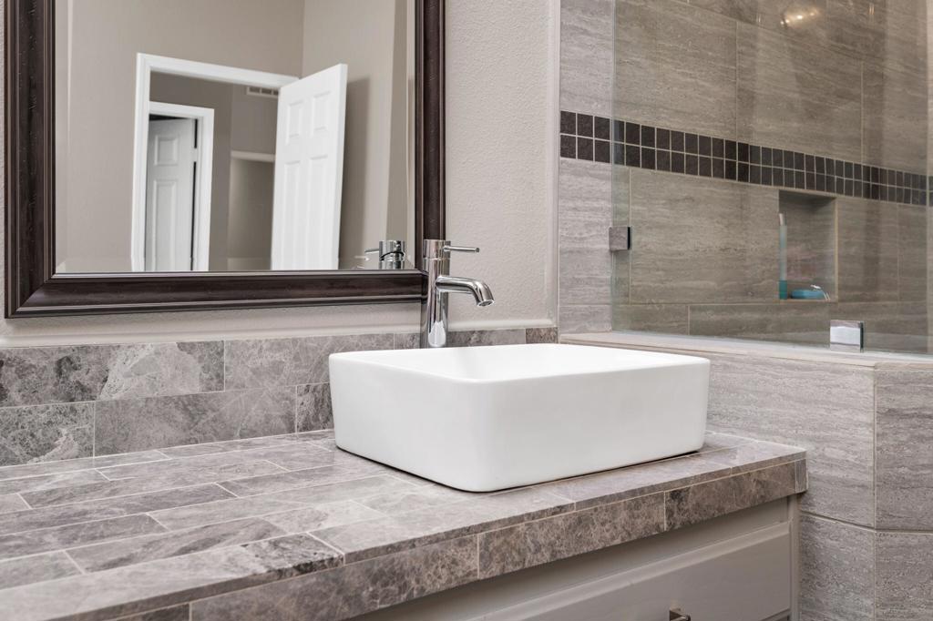 The Lakes Country Cl - Residential