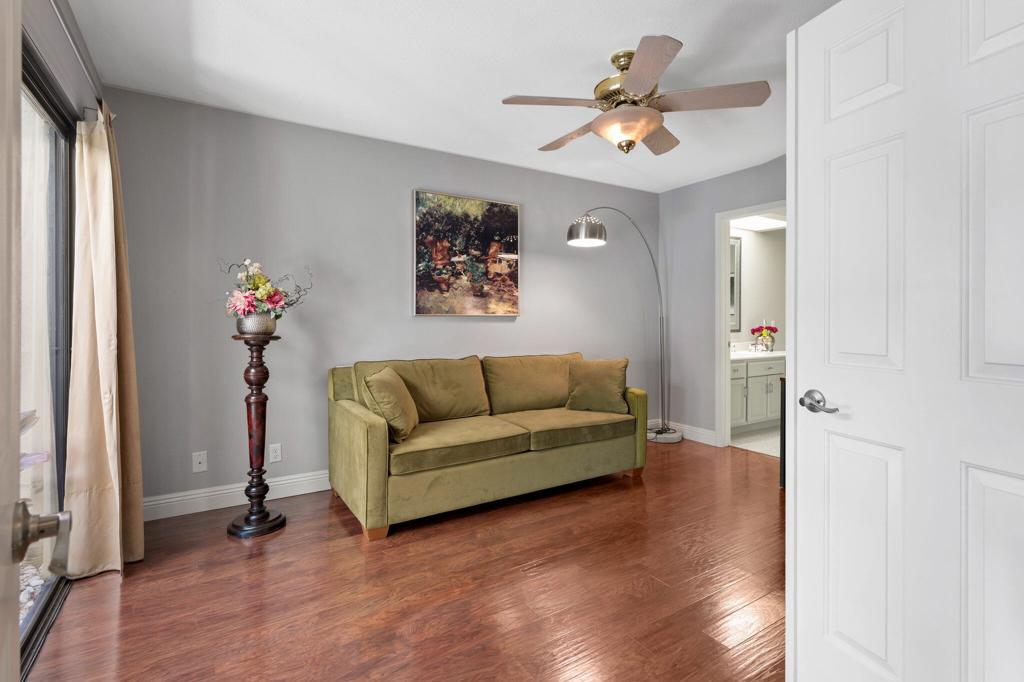 The Lakes Country Cl - Residential