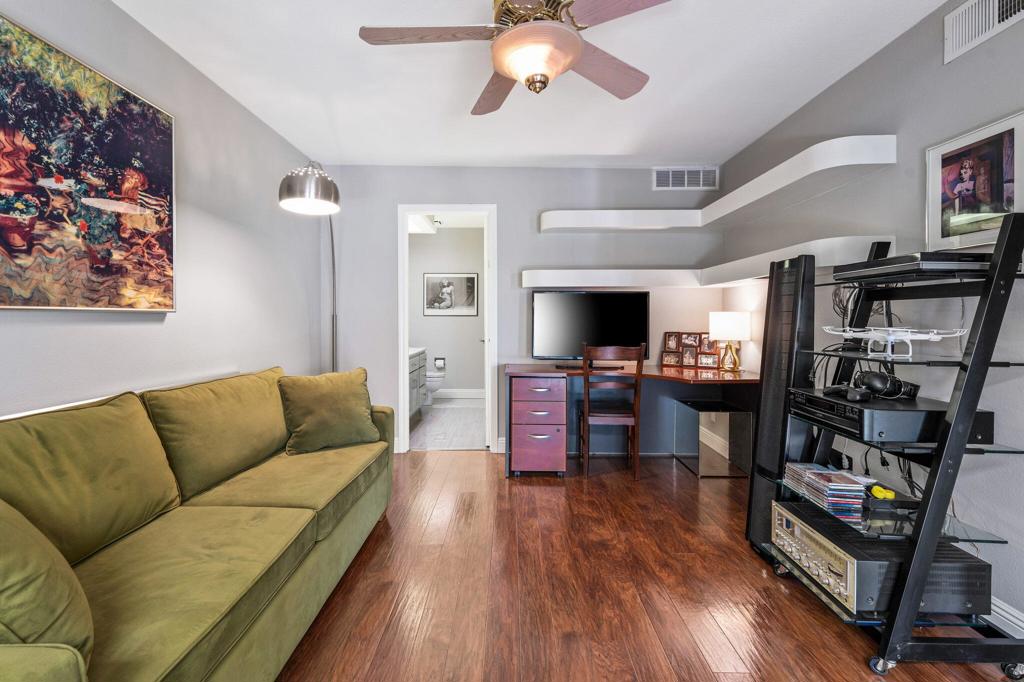 The Lakes Country Cl - Residential