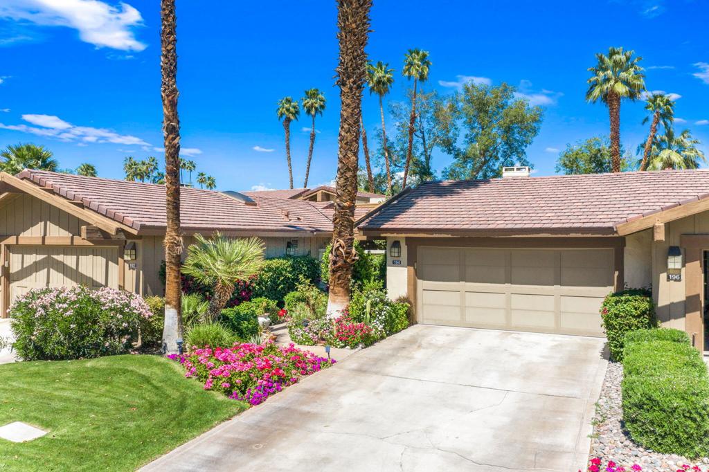 The Lakes Country Cl - Residential