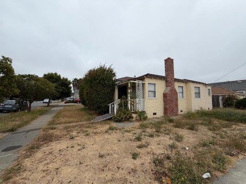 Photo of 3627 Nevin Avenue, Richmond, CA 94805 (MLS # ML82058453)