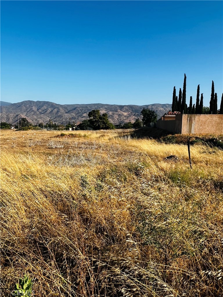 Solera (SLRA) - Land