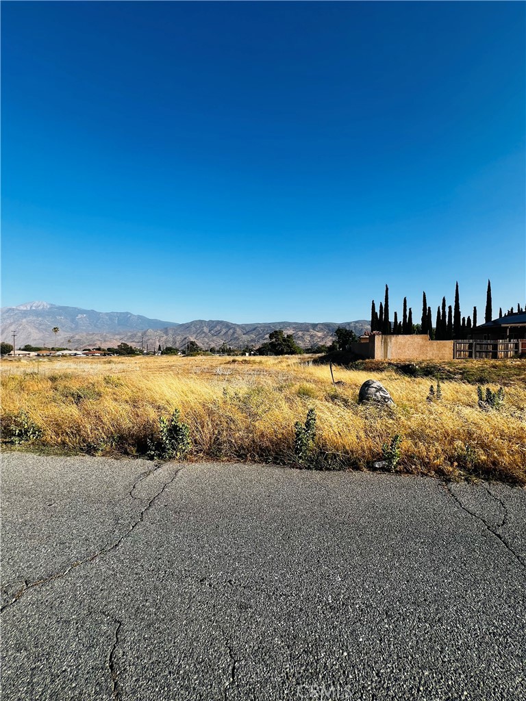 Prime Land Opportunity in Banning, CA - Build Your Dream Home or Set Up a Manufactured Home!
Welcome to this exceptional 24,846 sq ft lot located just 5 minutes from the 10 Freeway and only 15 minutes from the renowned Morongo Casino Resort & Spa. This flat piece of land, nestled on a pavement street, offers a canvas for your dream home or manufactured home with utilities conveniently nearby.
Embrace the charm of this community, enveloped by friendly neighbors and boasting a stable environment, creating a sense of belonging and security. Enjoy the convenience of living close to stores, gas stations, parks, and a variety of restaurants, providing easy access to everyday amenities and entertainment options.
Don't miss this outstanding investment opportunity to create the lifestyle you've always envisioned in a well-connected and vibrant location. Take the first step towards realizing your dream home by seizing this rare opportunity today!
