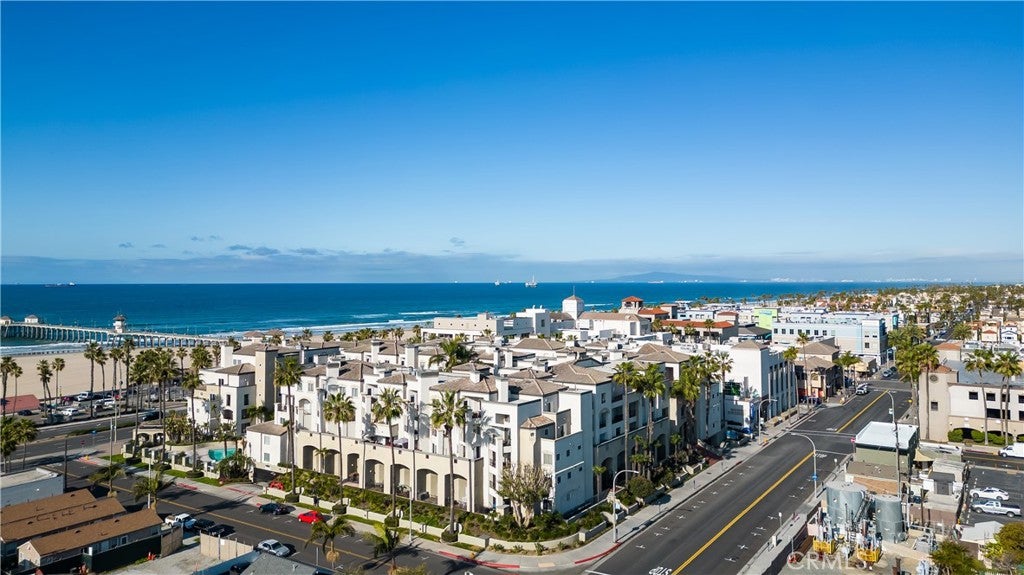 200 Pacific coast Highway M50