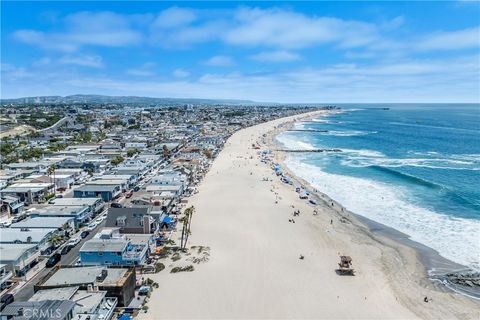 Photo of 5201 Seashore Drive, Newport Beach, CA 92663 (MLS # LG25162281)