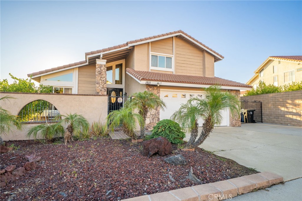 1511 Deer Crossing