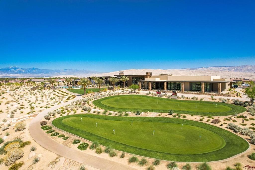 Del Webb RM - Residential