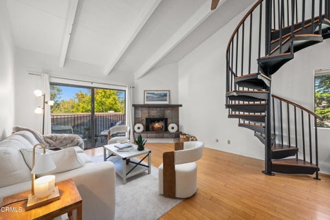 Photo of 976 Miramonte Drive #4, Santa Barbara, CA 93109 (MLS # V1-37809)