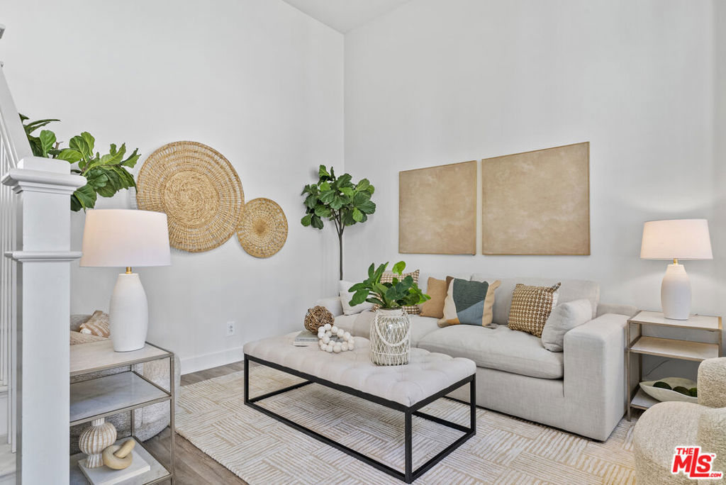 Properties 2 6010 Celedon Creek 4