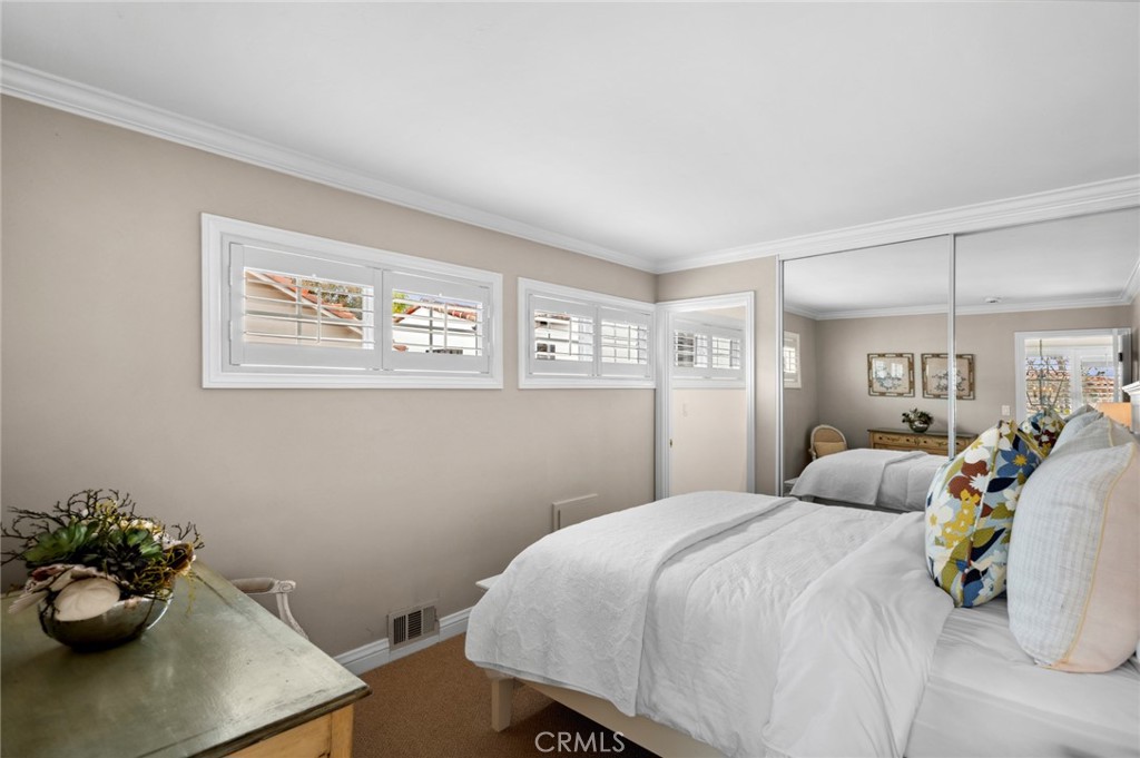 Lido Island (LIDO) - Residential