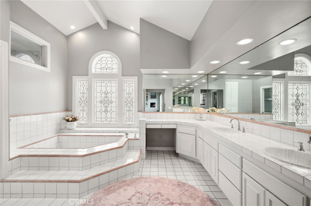 Lido Island (LIDO) - Residential