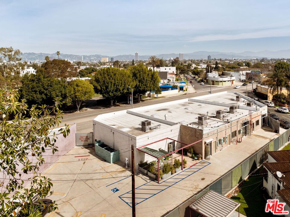 Properties 1 5458 W Washington Boulevard