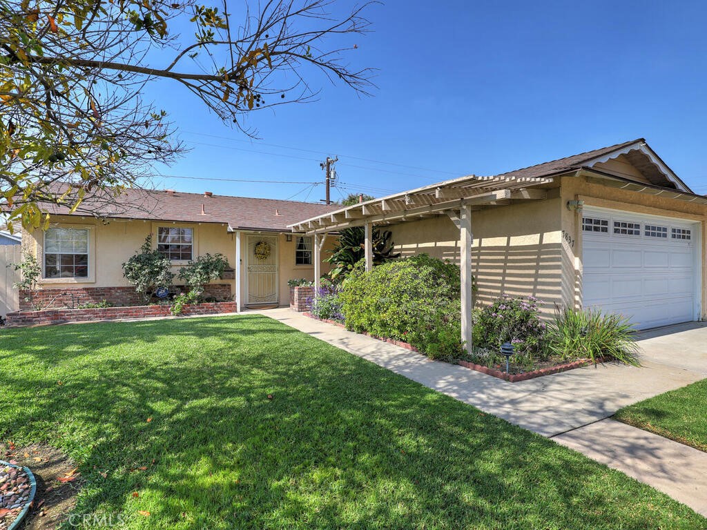 7837 La Costa Circle