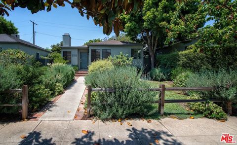 Photo of 543 28th Avenue, Venice, CA 90291 (MLS # 26635797)