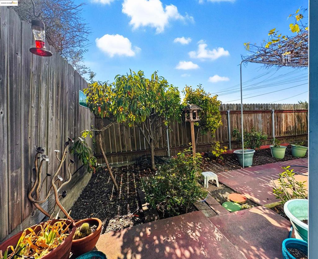 E RICHMOND HGTS - Residential