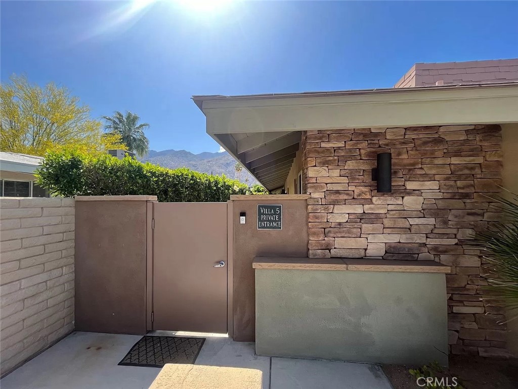 Single-Story 1-Bedroom Apartment in Beautiful Palm Springs! Located in Thornhill Villas, a Boutique gated apartment building originally built for Louise Lavelle of Louise's Pantry fame. The 8 unique, nicely renovated villas share a Lovely Pool and gorgeous mountain views. A great location within walking distance to major retail amenities (CVS, Ralph's and Starbucks)! This bright and airy apartment has a Private Entrance and features an Upgraded Kitchen and Spacious Bedroom with a full wall of closet space. The Kitchen has Granite Countertops, Stove/Oven (gas), Microwave, Refrigerator, Dishwasher, and Garbage Disposal. Tile Flooring and Carpet throughout the apartment, Central AC/Heat, and a Stackable Washer and Dryer (inside) are also included. One Assigned Parking Space and private front and rear Patio Areas. NOTE: The rent price for a 1-Year Lease is $1895 per month. A 2-Year Lease drops the rent price to $1850 per month! An Additional Flat Rate of $50 per month covers the Water, Trash, and Sewer. Will Consider 1 Small Pet.