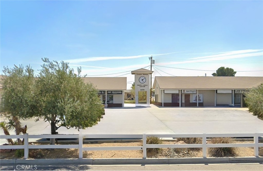 Clock Tower Professional Center is an ±11,690 SF multi-tenant property with 60 shared parking spaces. Small office suites for lease within a well cared for property. The center is located at the southwest corner of Walnut St & Hesperia Rd in the City of Hesperia. This area sees significant daily vehicle traffic because this is the primary access point from southbound Hesperia Rd to eastbound Main St and the bridge over BNSF railroad.
