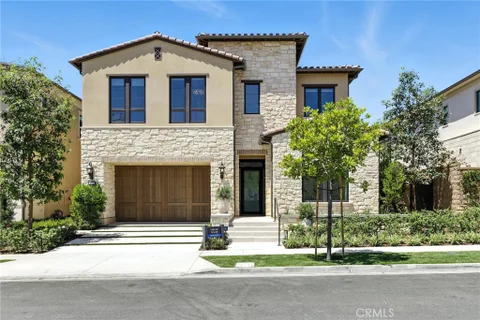 MLS: OC26204226