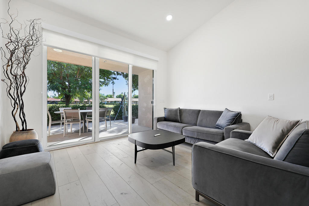 Sunrise C.C. - Residential