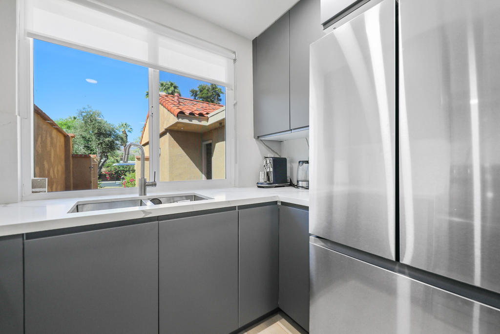 Sunrise C.C. - Residential