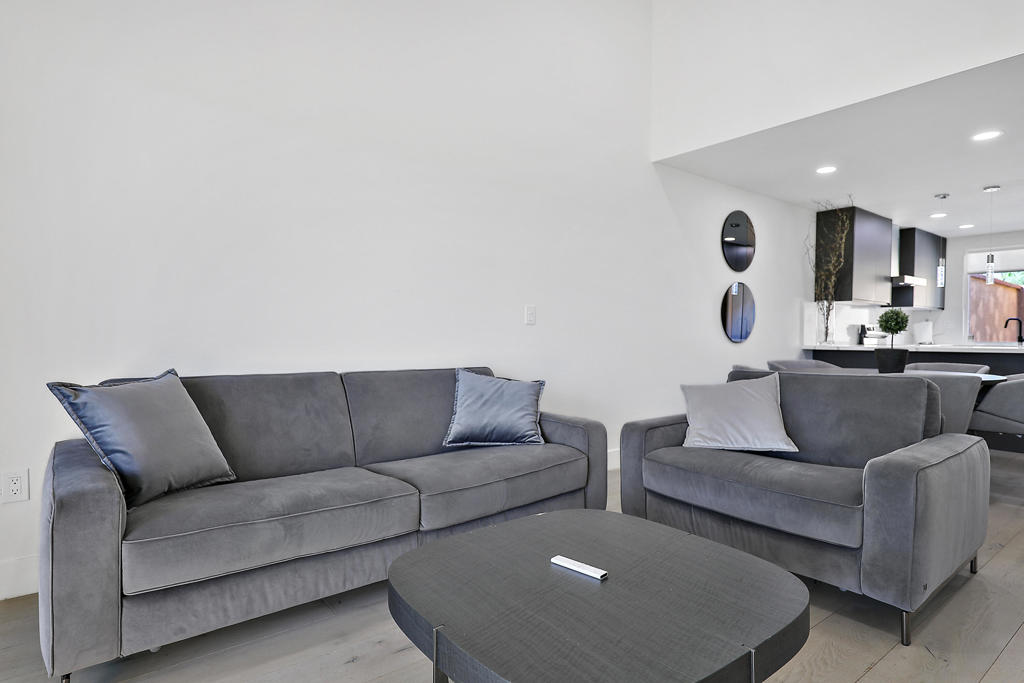 Sunrise C.C. - Residential