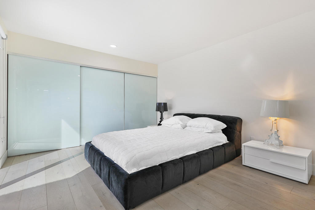 Sunrise C.C. - Residential