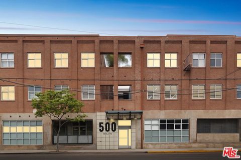 Photo of 530 MOLINO Street #217, Los Angeles, CA 90013 (MLS # 25623609)