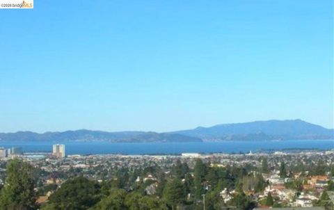 Photo of 135 Alta Rd Rd, Oakland, CA 94618 (MLS # 41129510)