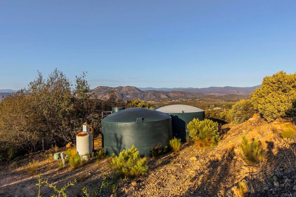 24807 Thunder Mountain Road
