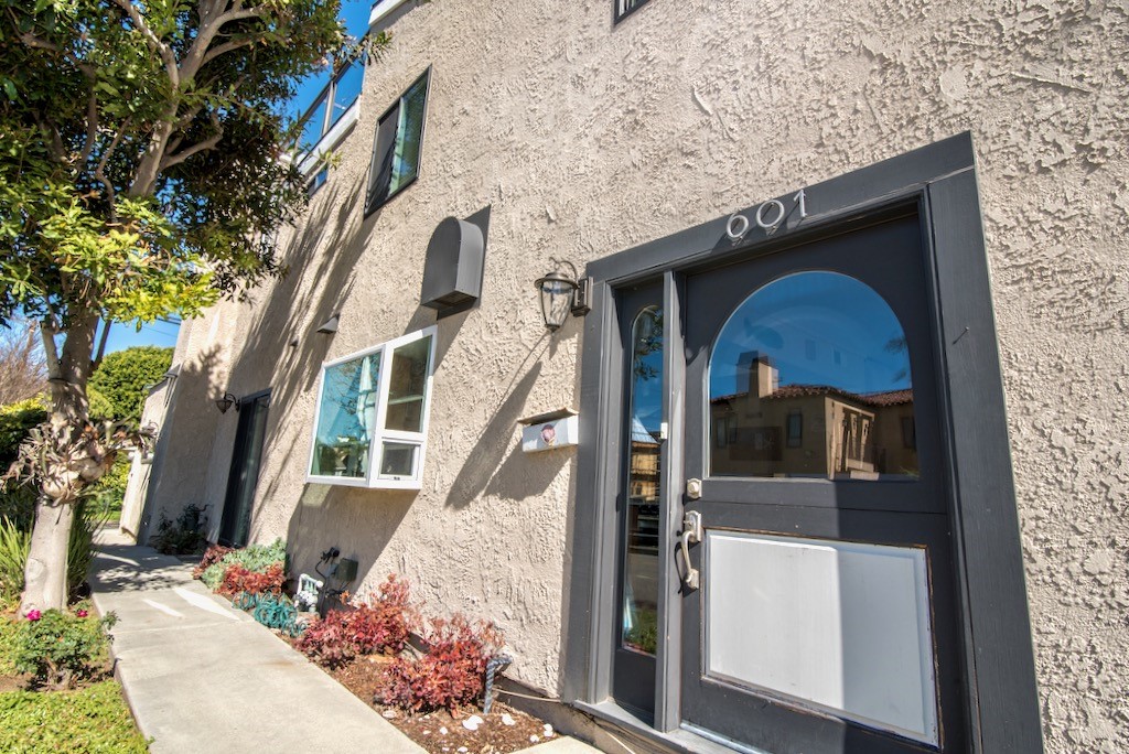 Downtown Area (DOWN) - Residential Lease