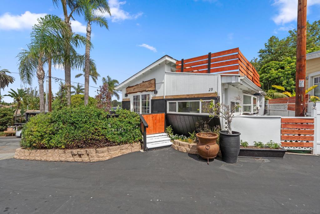 Leucadia - Manufactured In Park