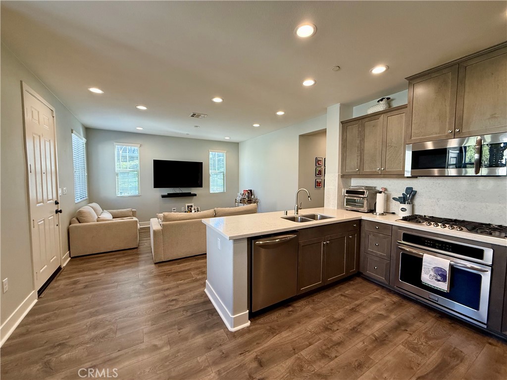 396 Auburn Heights