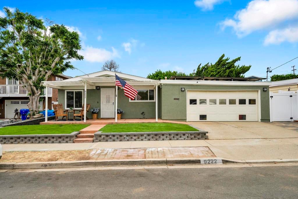 9222 Overton