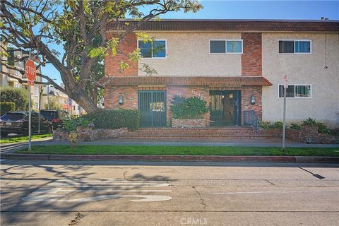 Photo of 11550 Nebraska Avenue #216, Los Angeles, CA 90025 (MLS # SR26027066)