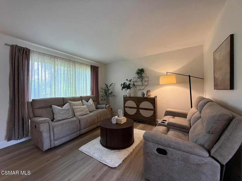 20112 Runnymede Street 3