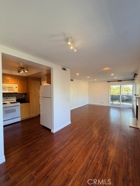 Bluff Park (BLF) - Residential